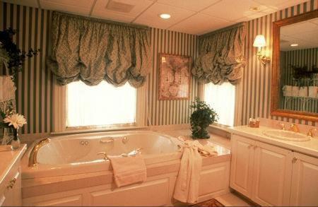 Wynstone Inn Newport Room photo